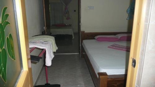 silent bungalow river side