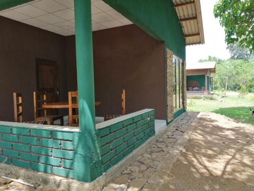 silent bungalow river side