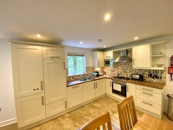 trewhiddle cottage 42