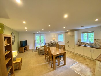 trewhiddle cottage 42