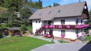 apartments lake bohinj medja