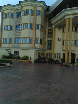 Ebekendy Hotel Port Harcourt,,3.5 star