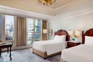 the ritz carlton guangzhou