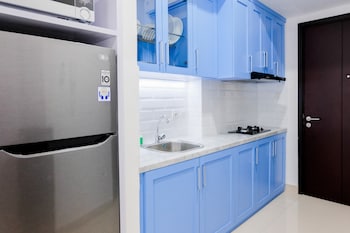 elegant studio apartment at casa de parco near ice bsd