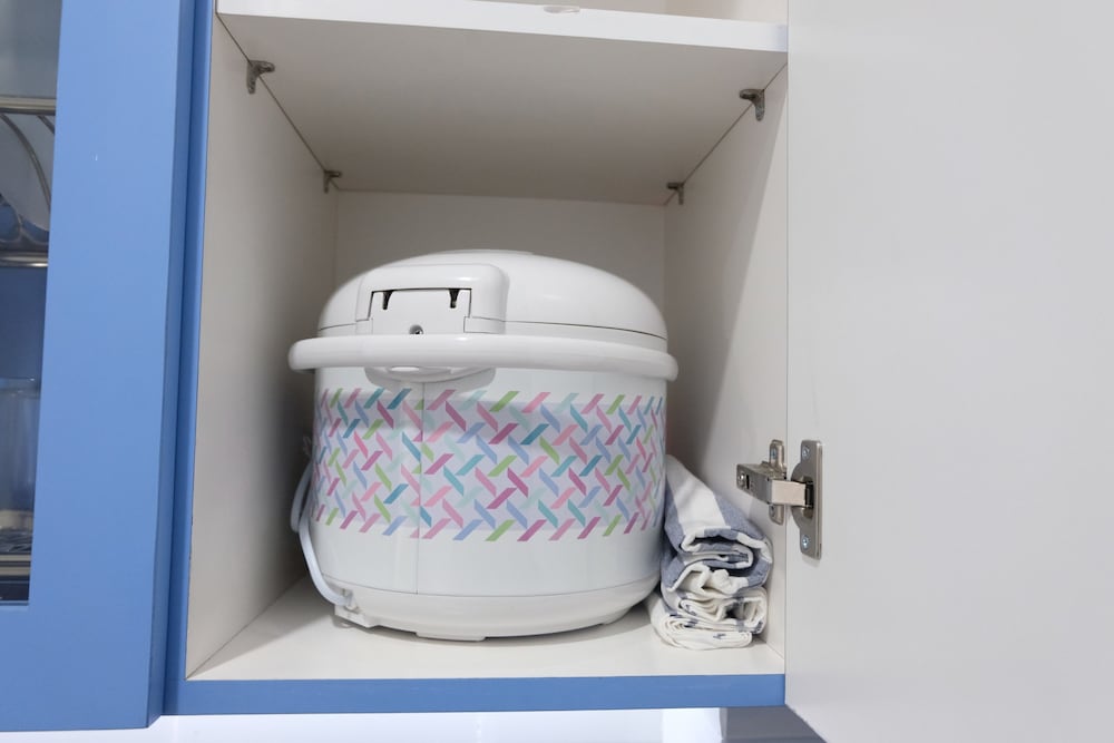 elegant studio apartment at casa de parco near ice bsd