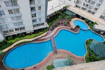 elegant studio apartment at casa de parco near ice bsd