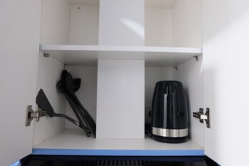 elegant studio apartment at casa de parco near ice bsd