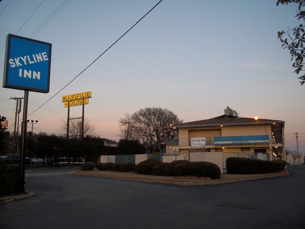 skyline inn
