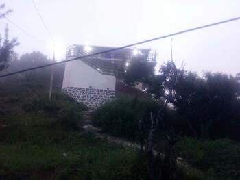 snow view luxury homes