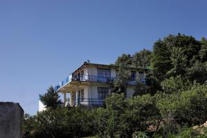 Snow View Luxury Homes,,3 star