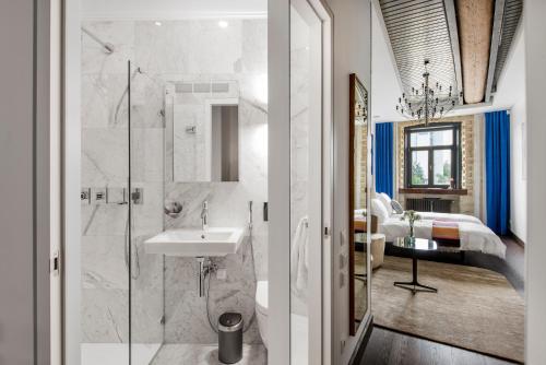 the joseph boutique suites