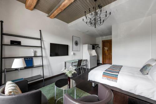 the joseph boutique suites