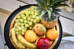 steps to the beach w sea view and balcony