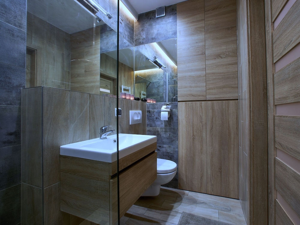 4uapart apartment suite platan grey