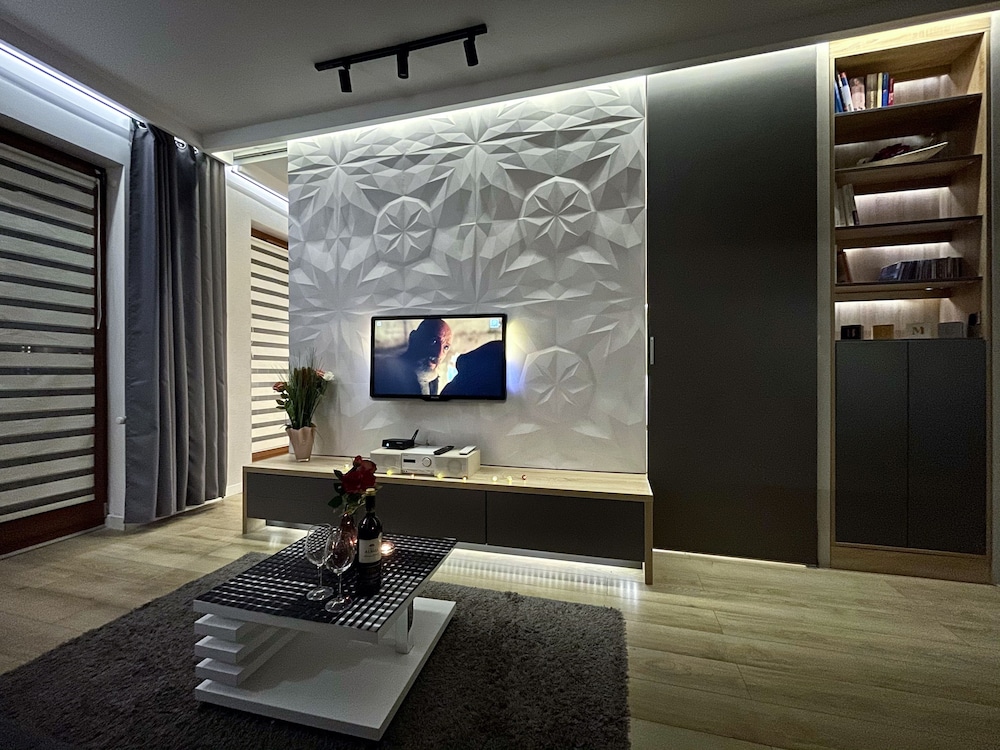 4uapart apartment suite platan grey