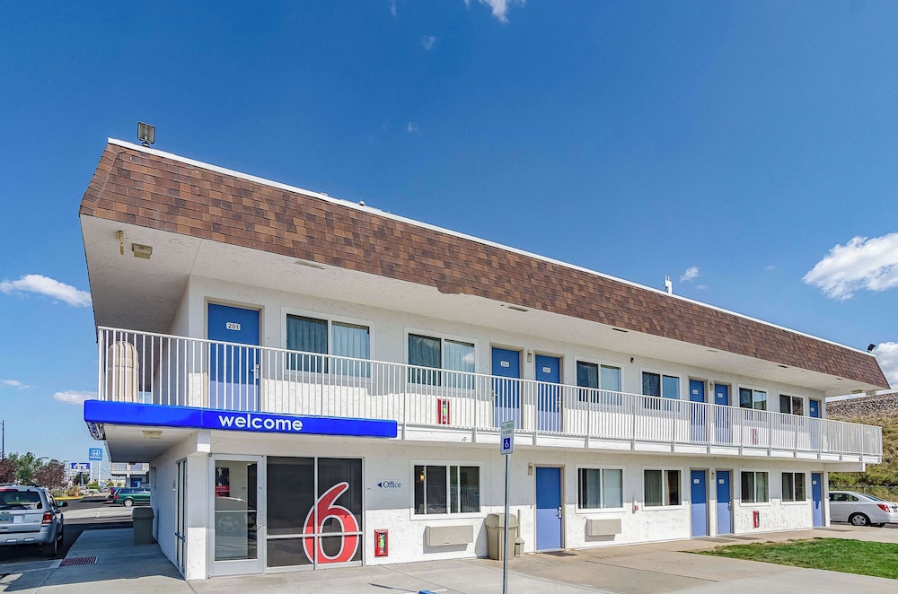 park inn by radisson cheyenne