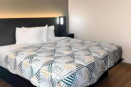 Park Inn By Radisson, Cheyenne,Laramie>>Cheyenne,2 star