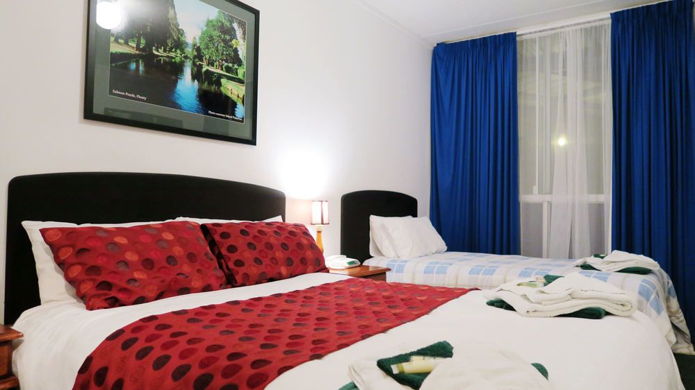 junction motel new norfolk