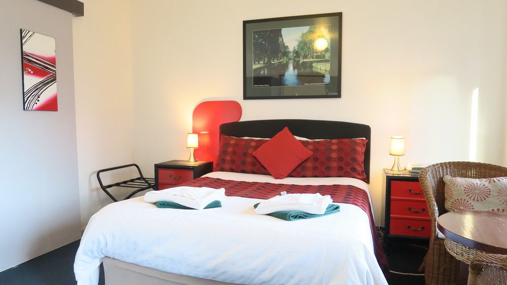 junction motel new norfolk