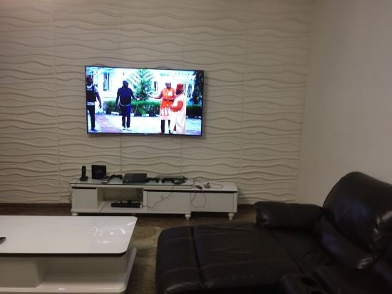 kings court apartment