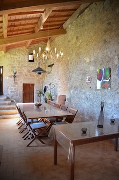 Atelier Du Philosophe,40 Chemin Du Petit Theolier, Saint-Victor, Fr,3 star