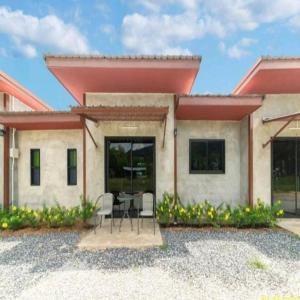 Malinee Resort,Choeng Thale>>Bang Tao Beach,3 star