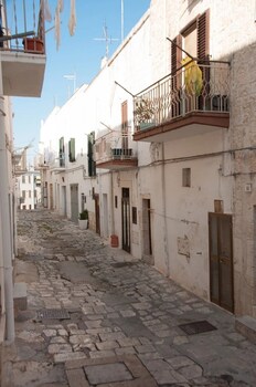ostuni