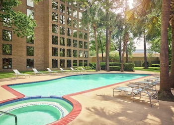 Doubletree By Hilton Houston Intercontinental Airport,Downtown Houston>>Aldine,4 star