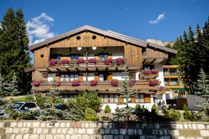 lajadira hotel and spa