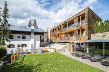 lajadira hotel and spa