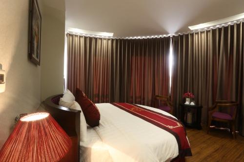 aandd luxury hotel