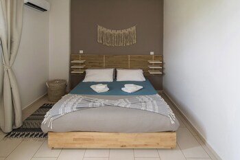 syros wellness luxury suites