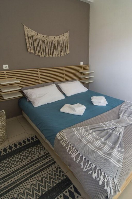 syros wellness luxury suites