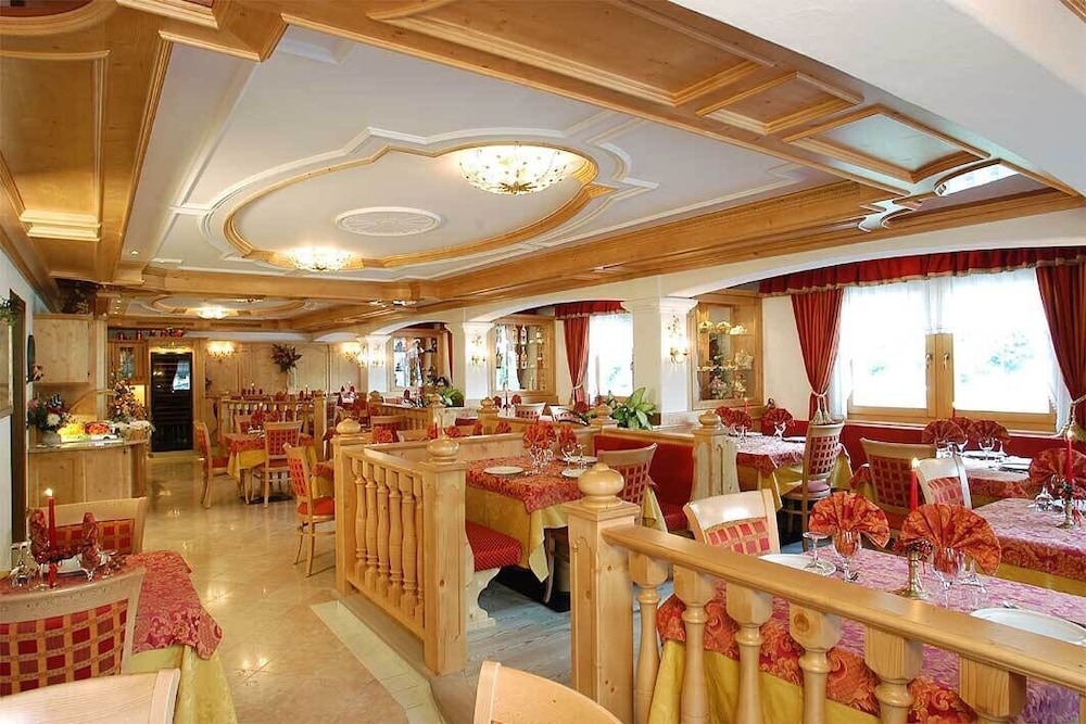 hotel adriana