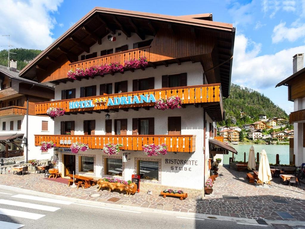 hotel adriana