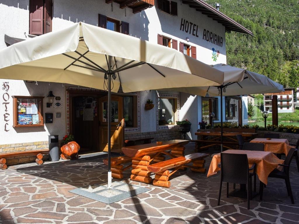 hotel adriana
