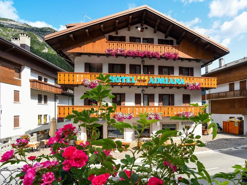 hotel adriana