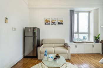 the manor 2 apartment rooftop pool