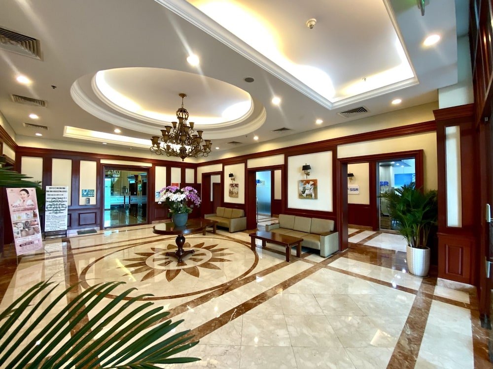 the manor 2 apartment rooftop pool