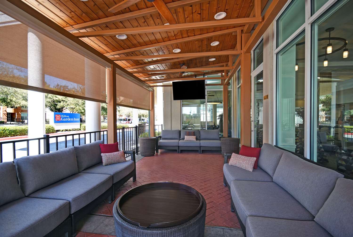 hilton garden inn houston galleria area
