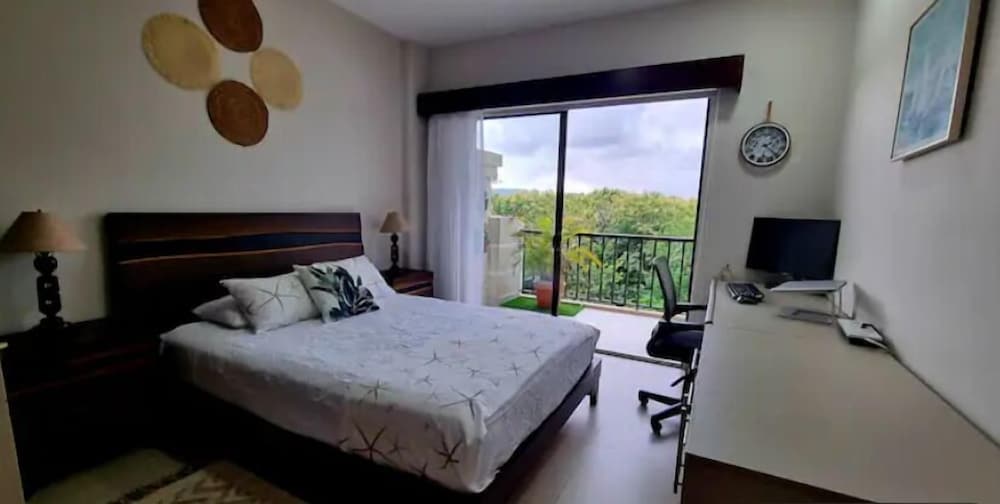 lovely mountain view apartment