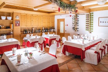 Pineta Hotels Nature Wellness Resort,Coredo>>Bolzano,4 star