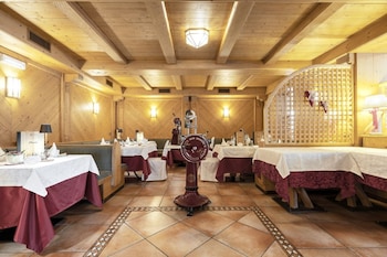Pineta Hotels Nature Wellness Resort,Coredo>>Bolzano,4 star