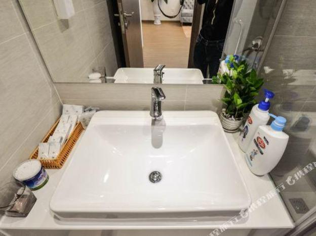 luxhome vinhomes skylake