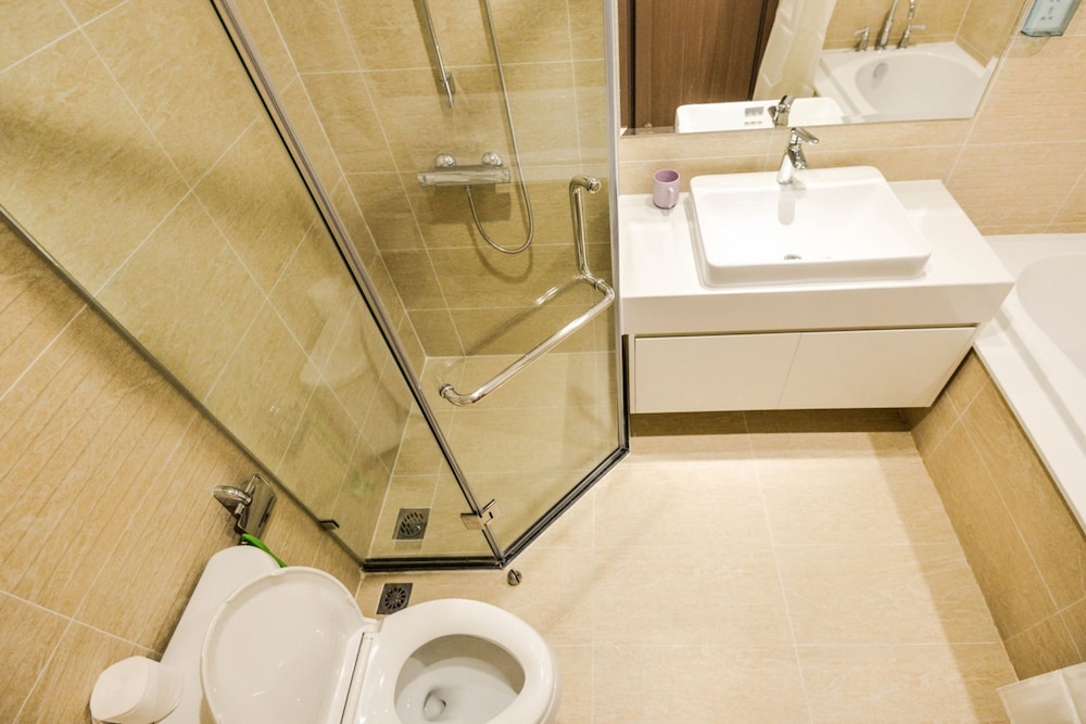 luxhome vinhomes skylake