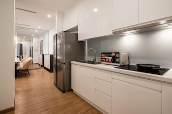 luxhome vinhomes skylake