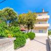 apartments marotin