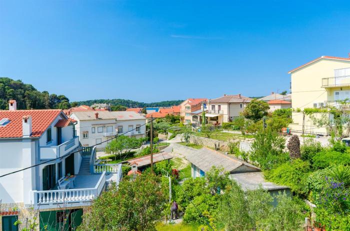 apartments marotin