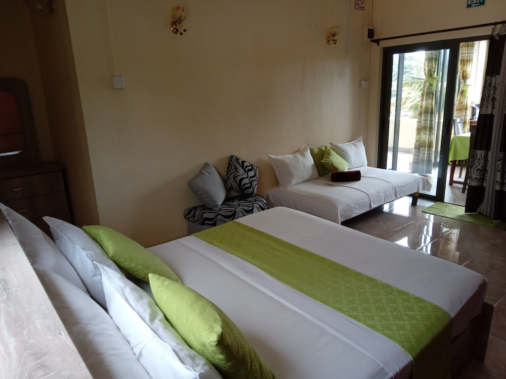 riverside holiday home