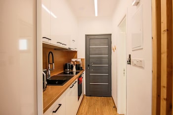 Phaedrus Living: Seaside Luxury Flat Athina 109,,0 star